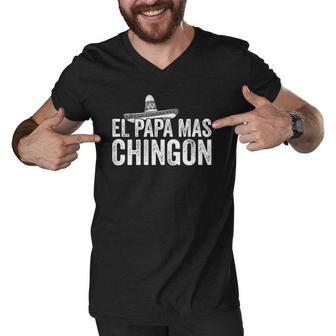 Mens El Papa Mas Chingon Mexican Hat Spanish Fathers Day Gift Men V-Neck Tshirt | Mazezy