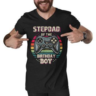 Mens Stepdad Of The Birthday Boy Matching Family Video Game Party Men V-Neck Tshirt - Seseable