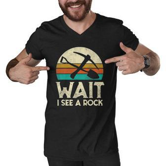 Wait I See A Rock Funny Geologist Gift Science Retro Geology Men V-Neck Tshirt | Mazezy