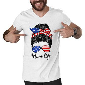Funny American Flag 4Th Of July Mom Life Messy Bun Mors Day T-Shirt Men V-Neck Tshirt - Seseable
