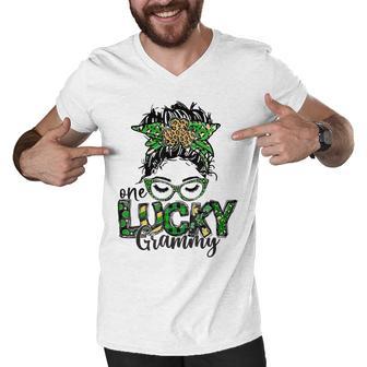 One Lucky Grammy St Patricks Day Messy Bun Leopard Men V-Neck Tshirt | Favorety AU