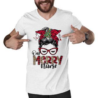 One Merry Nurse Messy Bun Tee Christmas Scrubs For Nurses Men V-Neck Tshirt | Favorety AU