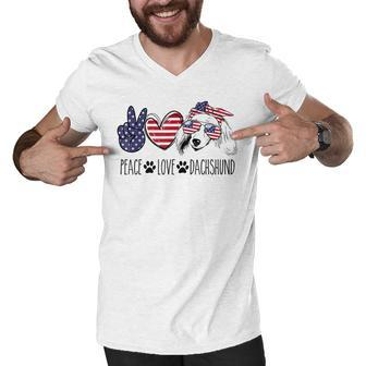 Peace Love Dachshund 4Th Of July Patriotic American Usa Flag Men V-Neck Tshirt - Seseable