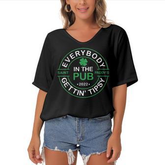 Everybody In The Pub Gettin Tipsy Women's Bat Sleeves V-Neck Blouse | Favorety AU