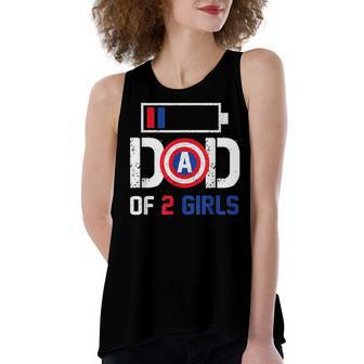 Dad Of 2 Girls Low Battery Usa Flag Fathers Day 4Th Of July Women's Loose Fit Open Back Split Tank Top - Seseable