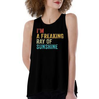 Im A Freaking Ray Of Sunshine Sarcastic Vintage Retro Women's Loose Tank Top | Mazezy
