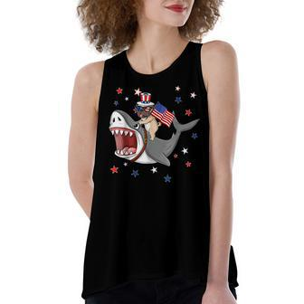 Funny Pug Shark 4Th Of July Dog Mom Dad Puppy Lover Women's Loose Fit Open Back Split Tank Top - Seseable