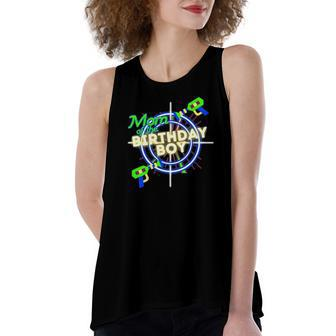 Laser Tag Birthday Boy Lasertag Party Mom Matching Women's Loose Tank Top | Mazezy