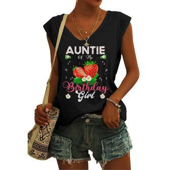 Auntie Of The Birthday Girls Strawberry Theme Sweet Party Women's V-neck Tank Top | Mazezy
