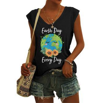 Cool Earth Day Sunflower Quote Earth Day For Kids Women's Vneck Tank Top - Seseable