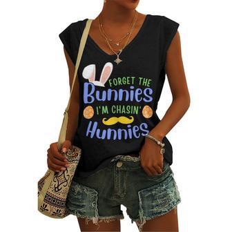 Forget The Bunnies Im Chasing Hunnies Funny Boys Easter Gift Women's V-neck Casual Sleeveless Tank Top | Favorety