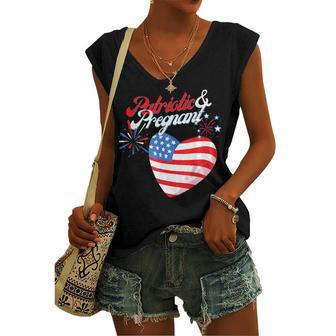 Patriotic And Pregnant 4Th Of July Pregnancy Announcement Women's Vneck Tank Top - Seseable
