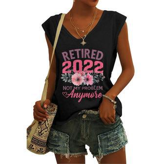Retired 2022 Shirt Retirement Gifts For Women 2022 Cute Pink V2 Women's V-neck Casual Sleeveless Tank Top - Monsterry AU