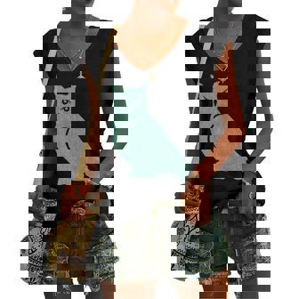 Sage Green Owl Silhouette Artwork Women's V-neck Tank Top | Mazezy