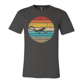 Spearfishing Vintage Retro Fishing Lover Jersey T-Shirt | Mazezy
