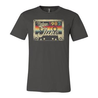 Vintage June 1982 40Th Birthday 40 Years Old Retro Jersey T-Shirt | Mazezy