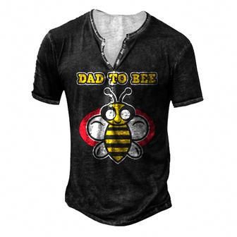 Dad To Bee Pregnant Women & Moms Pregnancy Bee Men's Henley T-Shirt | Mazezy