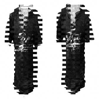 Mens Dad Est 2022 Fathers Day Daddy Expecting Baby Best Dad Men's Henley T-Shirt | Mazezy