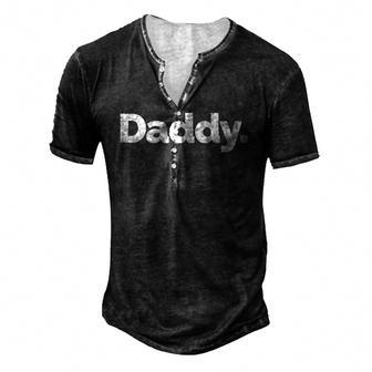 That Says Daddy Men's Henley T-Shirt | Mazezy