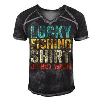 Do Not Wash Fisherman Vintage Retro Christmas Lucky Fishing  Men's Short Sleeve V-neck 3D Print Retro Tshirt