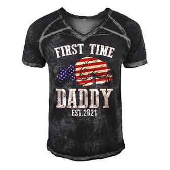 First Time Daddy New Dad Est 2021 Fathers Day Present Men's Short Sleeve V-neck 3D Print Retro Tshirt | Mazezy