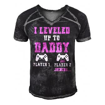 I Leveled Up To Daddy 2021 Funny Soon To Be Dad 2021 Ver2 Men's Short Sleeve V-neck 3D Print Retro Tshirt | Mazezy