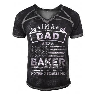 Im A Dad And Baker Funny Fathers Day & 4Th Of July Men's Short Sleeve V-neck 3D Print Retro Tshirt - Seseable