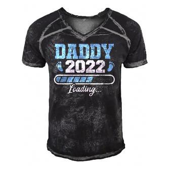 Mens Daddy 2022 Pregnancy Reveal First Time Dad Men's Short Sleeve V-neck 3D Print Retro Tshirt | Mazezy