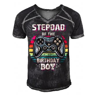 Mens Stepdad Of The Birthday Boy Matching Family Video Game Party Men's Short Sleeve V-neck 3D Print Retro Tshirt - Seseable