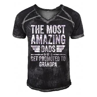 Mens The Most Amazing Dads Get Promoted To Grandpa  Men's Short Sleeve V-neck 3D Print Retro Tshirt