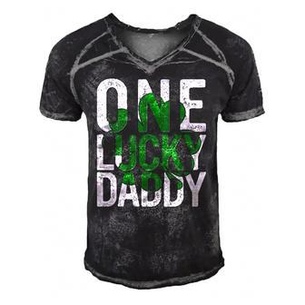 One Lucky Daddy Irish Father Dad St Patricks Day Papa Men's Short Sleeve V-neck 3D Print Retro Tshirt | Mazezy