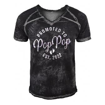 Promoted To Poppop 2022 For First Time Fathers New Dad Men's Short Sleeve V-neck 3D Print Retro Tshirt | Mazezy