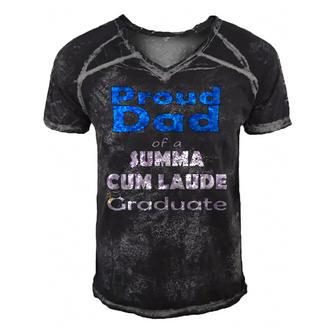 Proud Dad Of A Summa Cum Laude Class Of 2022 Graduate Family Men's Short Sleeve V-neck 3D Print Retro Tshirt | Mazezy