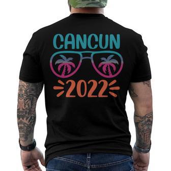 Family Vacation 2022 Cancun Men's Crewneck Short Sleeve Back Print T-shirt | Favorety AU