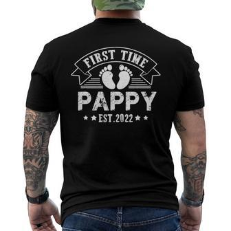 Mens First Time Pappy Est 2022 Fathers Day Men's Back Print T-shirt | Mazezy DE