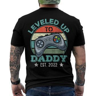 Leveled Up To Daddy 2022 Video Gamer Soon To Be Dad 2022 Men's T-shirt Back Print - Seseable