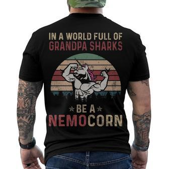 Nemo Grandpa In A World Full Of Grandpa Sharks Be A Nemocorn Men's T-Shirt Back Print - Seseable