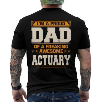 Proud Dad Of Awesome Actuary Fathers Day Men's Back Print T-shirt | Mazezy