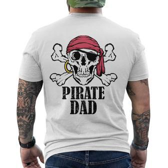 Mens Pirate Birthday Costume Jolly Roger Pirate Dad Men's Back Print T-shirt | Mazezy