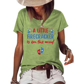 Womens 4Th Of July Pregnancy A Little Firecracker Is On The Way Women's Loose T-shirt - Seseable