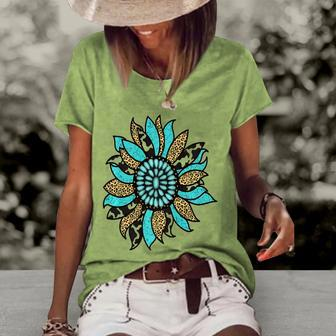 Turquoise Rodeo Decor Graphic Sunflower Women's Short Sleeve Loose T-shirt | Mazezy UK