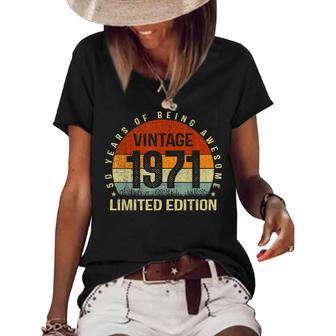 Fifty Years Of Being Awesome 50 Years Old 50Th Birthday Women's Short Sleeve Loose T-shirt - Seseable