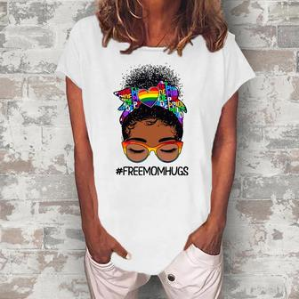 Black Women Free Mom Hugs Messy Bun Lgbtq Lgbt Pride Month Women's Loosen T-Shirt | Mazezy