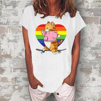 Cute Orange Tabby Cat Skateboarder Rainbow Heart Skater Women's Loosen T-Shirt | Mazezy
