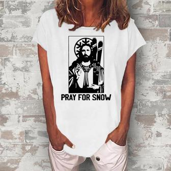 Jesus Christmas Pray For Snow Women's Loosen T-Shirt | Mazezy