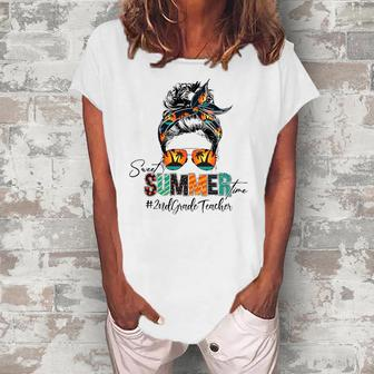 Sweet Summer Time 2Nd Grade Teacher Messy Bun Beach Vibes Women's Loosen T-Shirt | Mazezy
