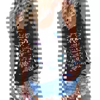 Oma Grandma Gift Being An Oma Doesnt Make Me Old Women Flowy Tank | Seseable UK