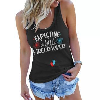 Womens Expecting A Little Firecracker Funny 4Th Of July Pregnant Women Flowy Tank - Seseable