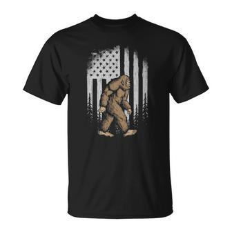 Bigfoot American Flag 4Th Of July Retro Vintage Sasquatch Unisex T-Shirt | Mazezy AU