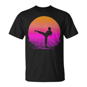 Martial Arts Womens Silhouette Retro 169 Shirt Unisex T-Shirt | Favorety UK